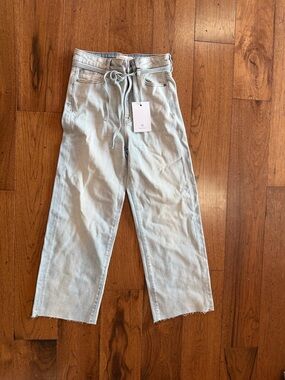 Light Wash Wide Leg Jeans  High Rise Hidden Jeans Ella